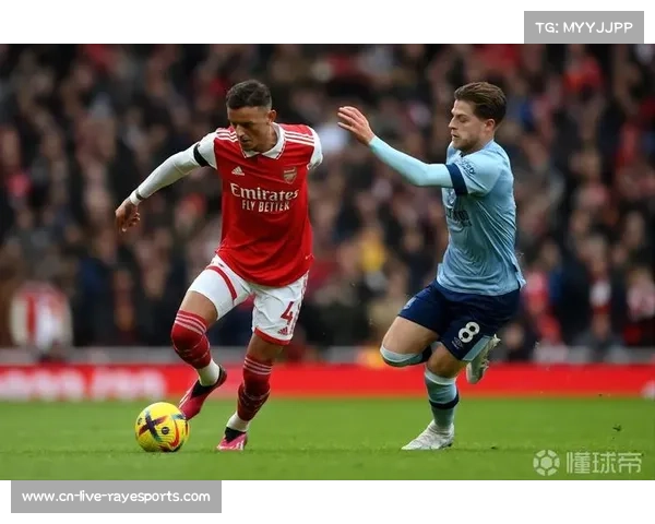 英超争冠变奏曲：枪手后防警报，维拉行走钢丝