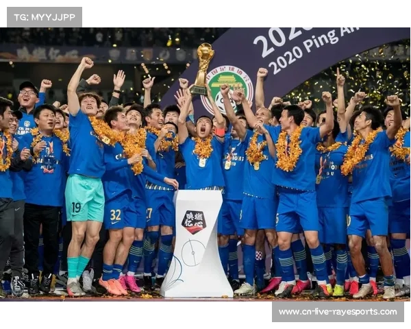 “广西平果球员称俱乐部解散未通知，联赛准入问题暴露职业足球困境”