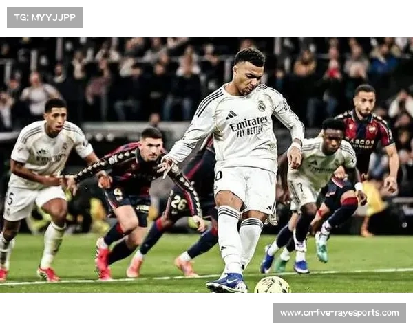 球迷情绪激动,皇马对阵莱万特赛前伯纳乌现历史性嘘声 球迷情绪激动,皇马对阵莱万特赛前伯纳乌现历史性嘘声